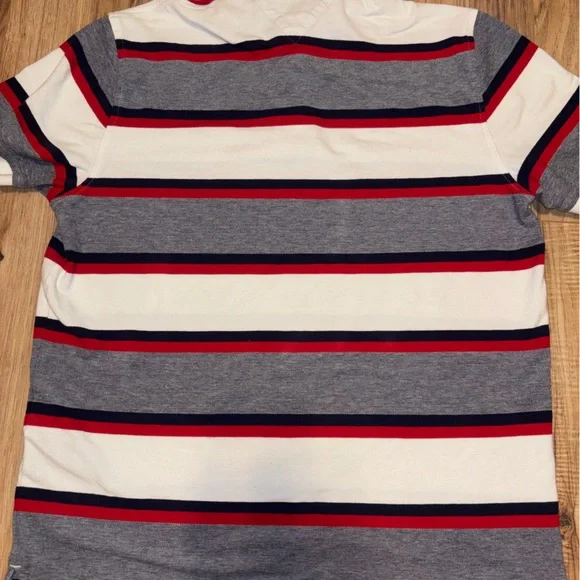 Tommy Hilfiger Shirt - Picture 7 of 8